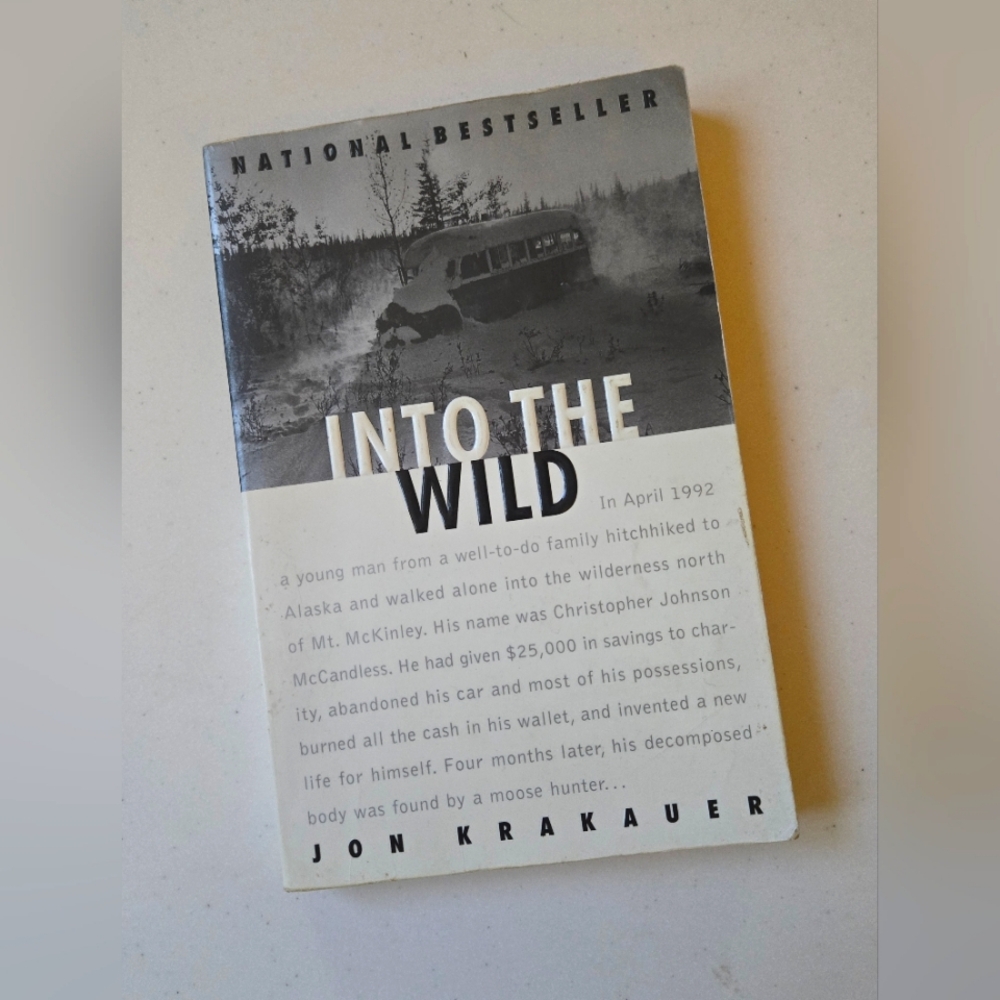 ✨📚 Into the Wild by Jon Krakauer 🌲 | NEW Paperback | Bestseller Adventure ✨️
